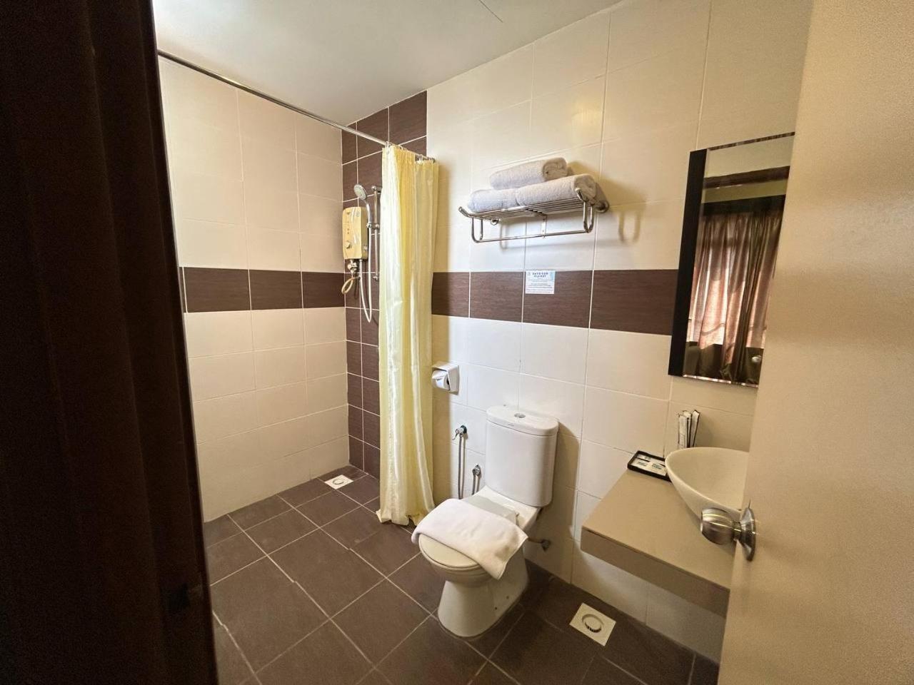 Malacca Bayou Lagoon Park Resort מראה חיצוני תמונה