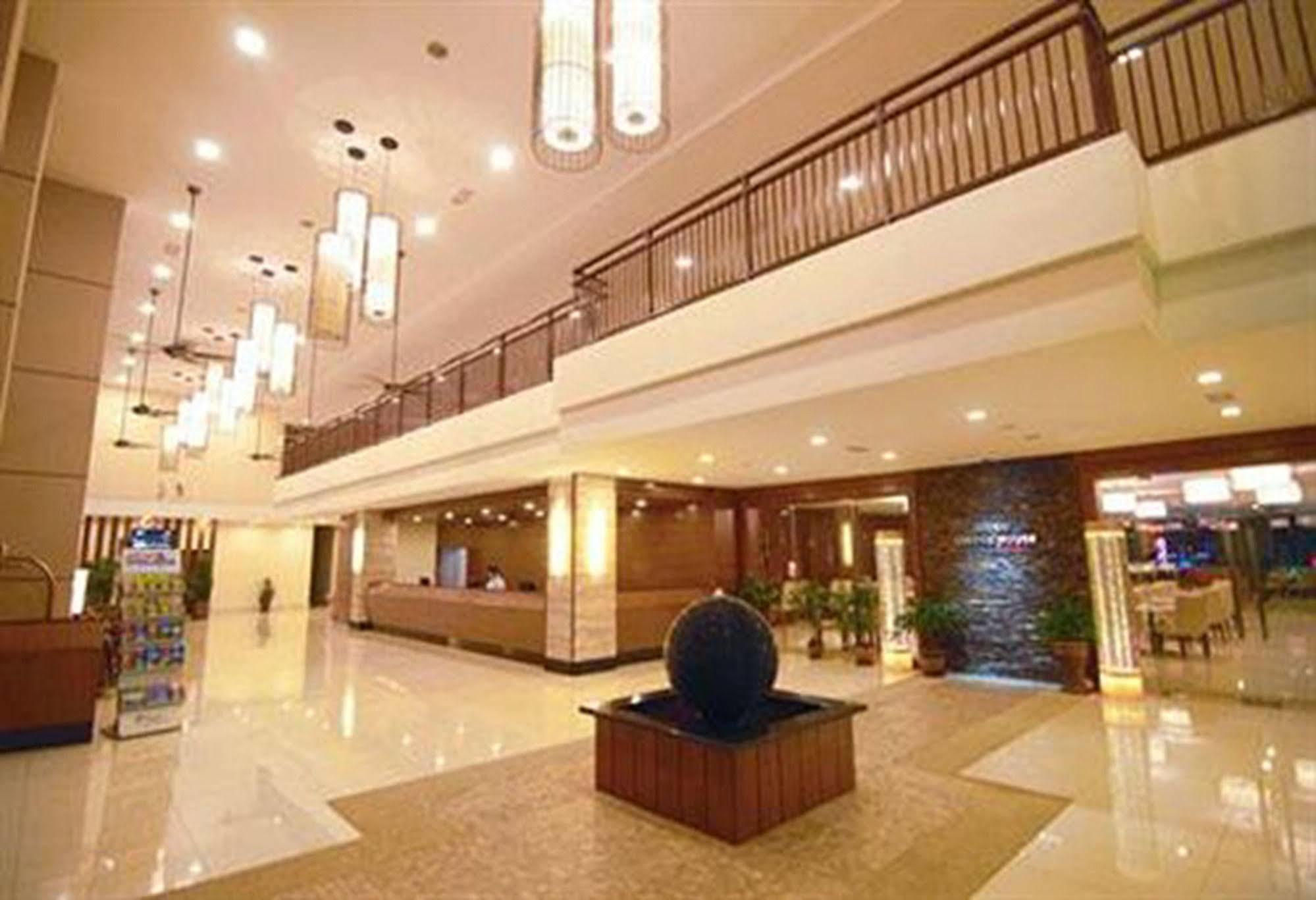 Malacca Bayou Lagoon Park Resort מראה חיצוני תמונה