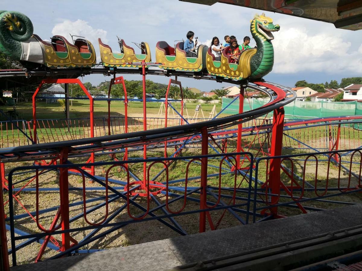 Malacca Bayou Lagoon Park Resort מראה חיצוני תמונה